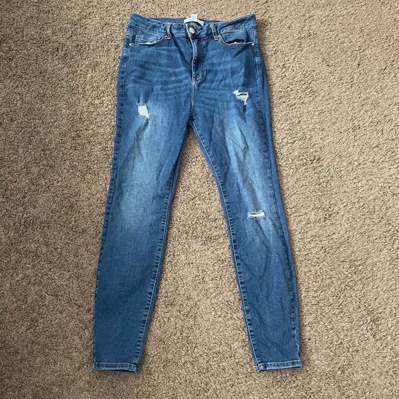 Forever 21 Skinny Distressed Wash Skinny Jeans Size 14 - Picture 1 of 4